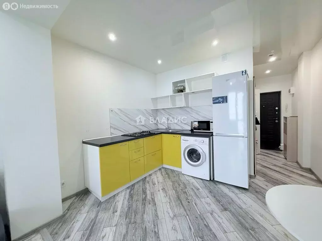 Квартира-студия: Волгоград, район Семь Ветров, бульвар 30-летия ... - Фото 2