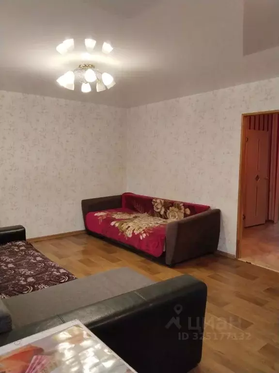 2-к кв. Свердловская область, Екатеринбург ул. Трактовая, 9 (44.0 м) - Фото 2