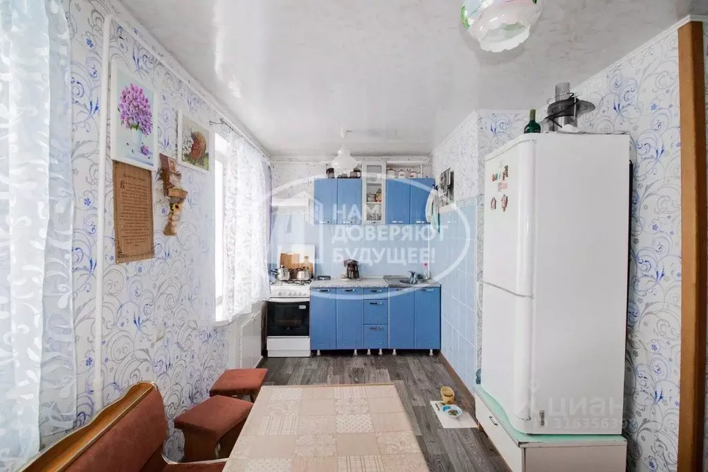 4-к кв. Пермский край, Чайковский ул. Уральских танкистов, 12 (91.6 м) - Фото 0