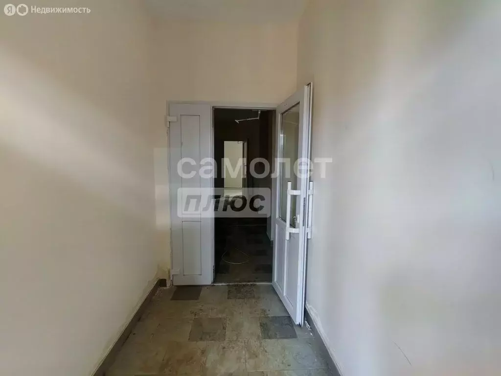2-комнатная квартира: Элиста, улица Ю. Клыкова, 81Л (64.5 м) - Фото 1