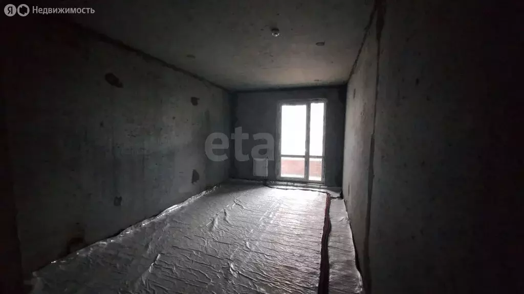 3-комнатная квартира: Саратов, улица имени Академика Н.Н. Семёнова, 17 ... - Фото 1