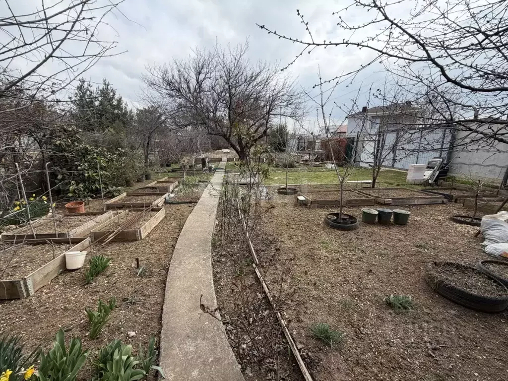 Дом в Севастополь Медик-1 садоводческое товарищество, 60 (22 м) - Фото 2