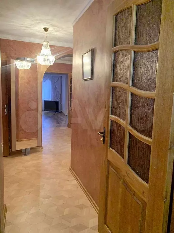 3-к. квартира, 140 м, 1/7 эт. - Фото 0