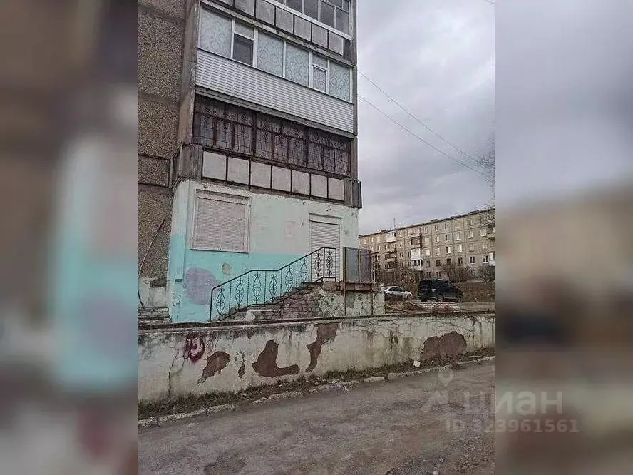 Торговая площадь в Пермский край, Березники ул. Пятилетки, 107 (34 м) - Фото 2