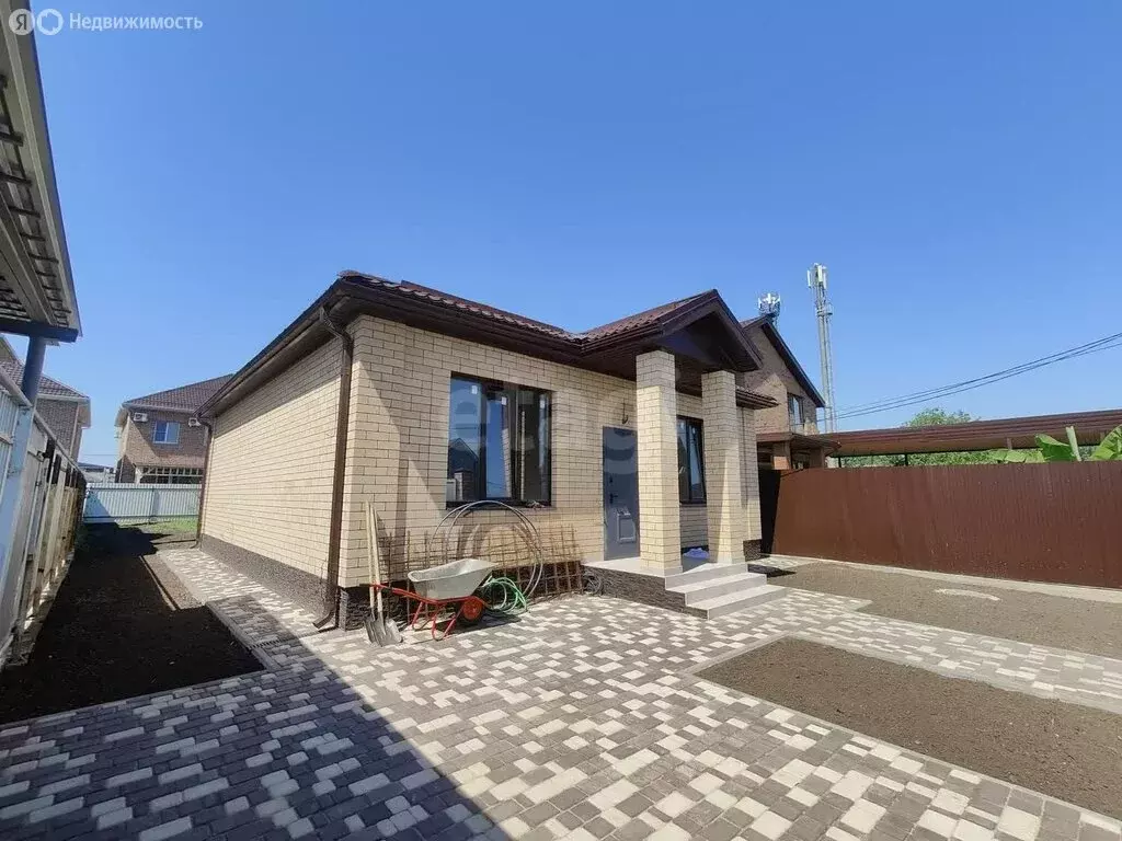 Дом в Новая Адыгея, Архитектурная улица, 2 (75.5 м) - Фото 1