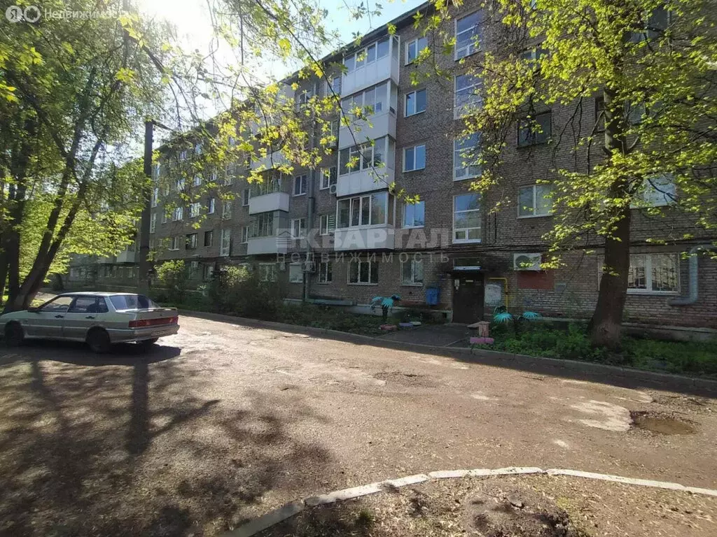 3-комнатная квартира: Уфа, Революционная улица, 57 (60 м) - Фото 1