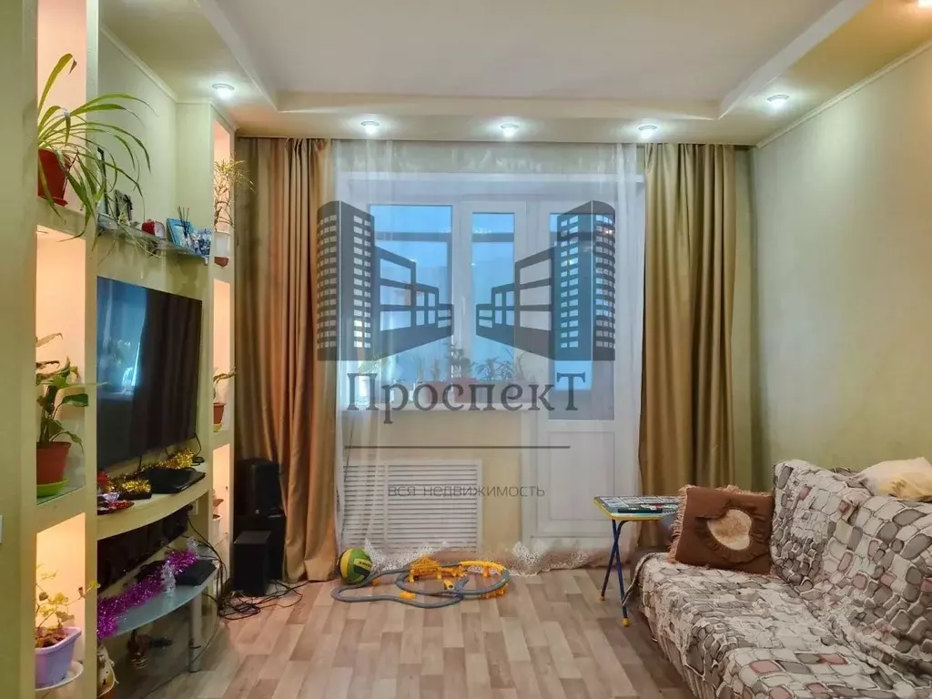3-к кв. Красноярский край, Норильск Комсомольская ул., 25 (66.4 м) - Фото 0