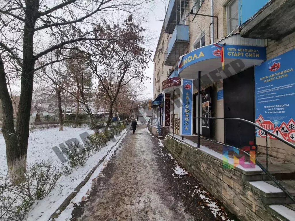 Офис в Калмыкия, Элиста ул. Б. Городовикова, 1 (56 м) - Фото 0