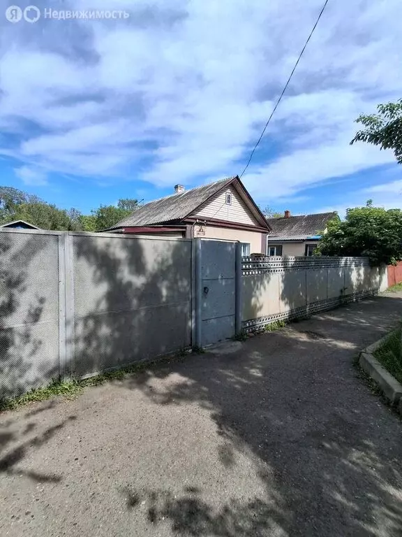 Дом в Уссурийск, улица Дзержинского, 38 (39 м) - Фото 1