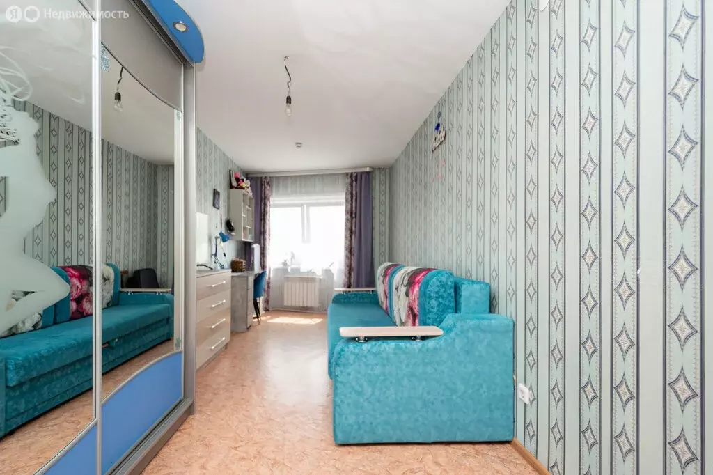 3-комнатная квартира: Иркутск, улица Розы Люксембург, 118 (96.4 м) - Фото 1