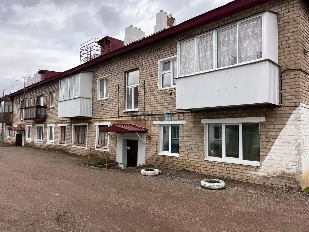2-к кв. Башкортостан, Иглинский сельсовет, с. Иглино ул. Калинина, 35 ... - Фото 0