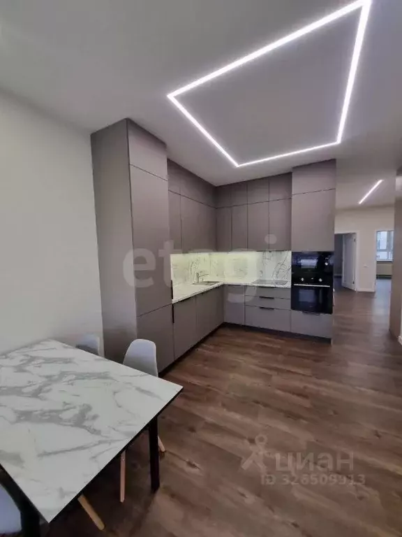 2-к кв. Тюменская область, Тюмень ул. Евгения Войнова, 7 (83.0 м) - Фото 2