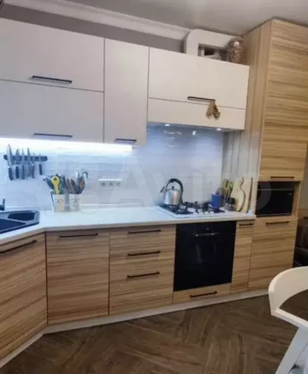 1-к. квартира, 45 м, 3/3 эт. - Фото 1