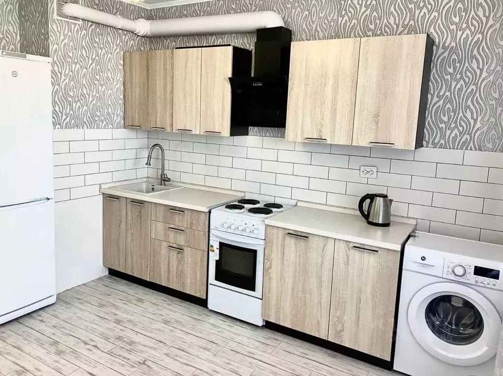 2-к кв. Оренбургская область, Оренбург Пролетарская ул., 300 (64.0 м) - Фото 1