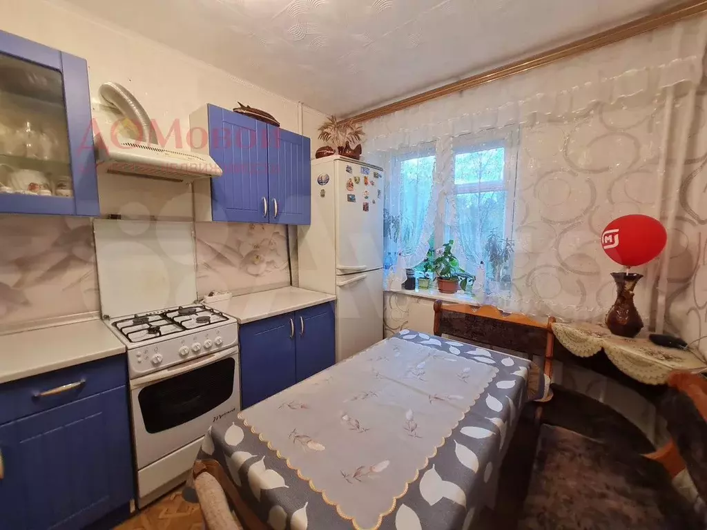 3-к. квартира, 60 м, 6/9 эт. - Фото 0