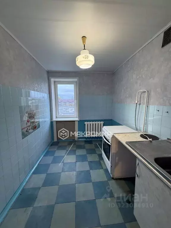 3-к кв. Брянская область, Брянск Новозыбковская ул., 9Г (60.0 м) - Фото 1