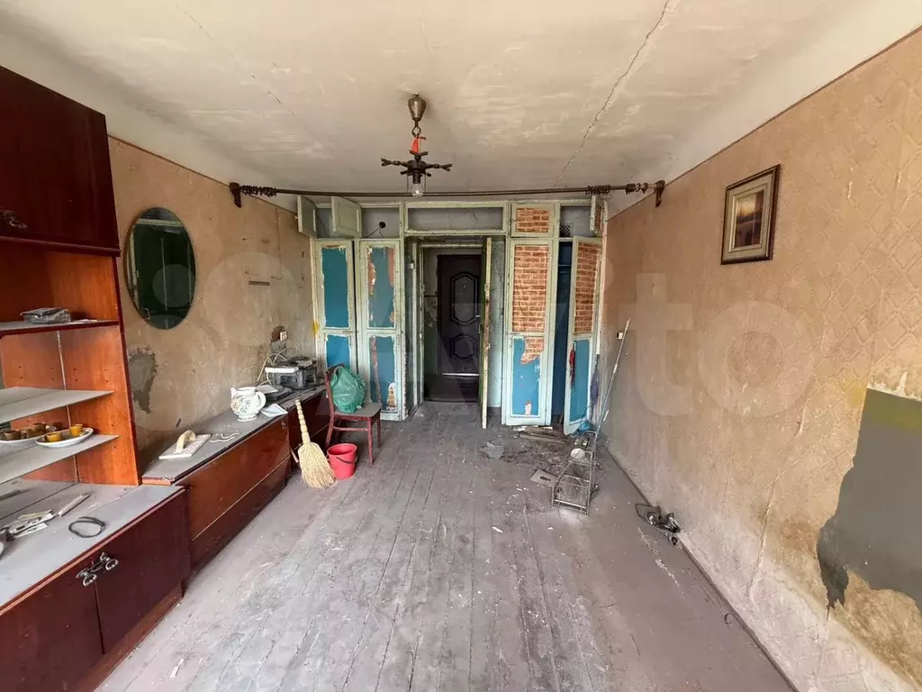 Комната 18 м в 1-к., 2/4 эт. - Фото 1