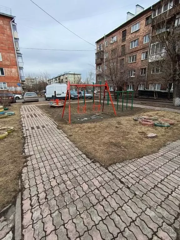 3-к кв. Красноярский край, Красноярск ул. 52-й Квартал, 9 (56.8 м) - Фото 2