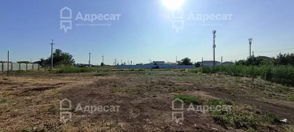 Участок в Волгоградская область, Среднеахтубинский район, Фрунзенское ... - Фото 0