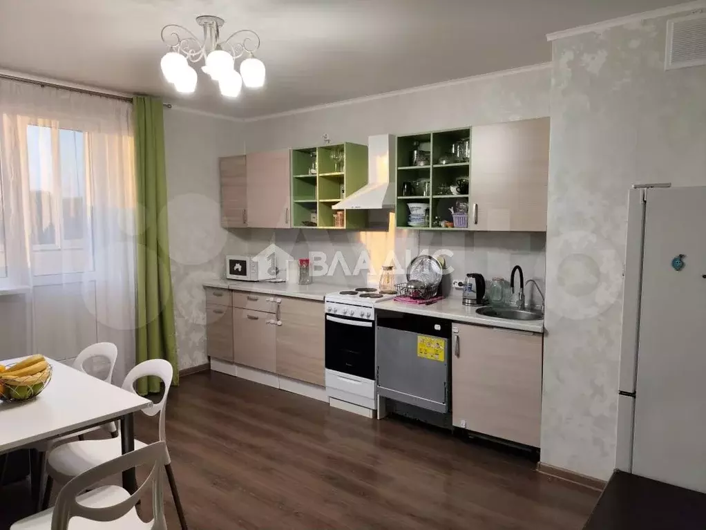 2-к. квартира, 60 м, 3/16 эт. - Фото 0