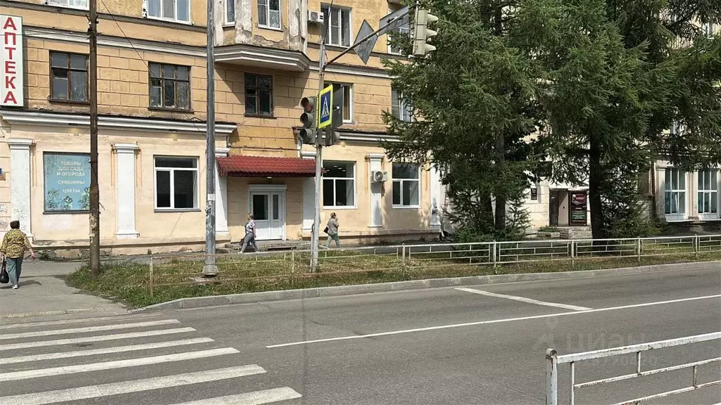 Торговая площадь в Свердловская область, Нижний Тагил ул. Ильича, 31 ... - Фото 1