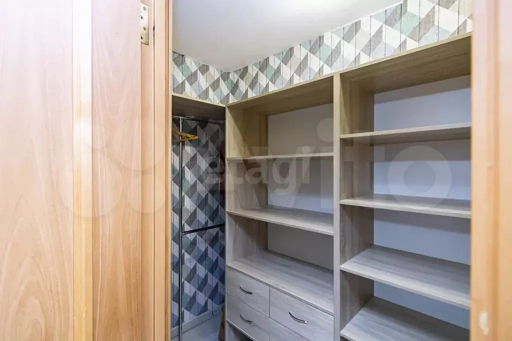1-к. квартира, 42,8 м, 1/5 эт. - Фото 1