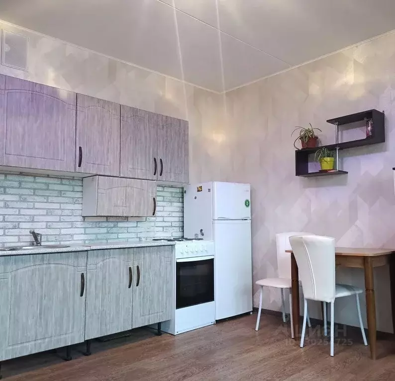 Студия Челябинская область, Копейск ул. Кирова, 10 (28.5 м) - Фото 1