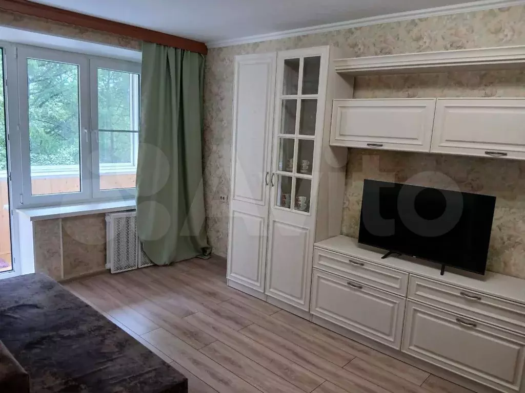 1-к. квартира, 30 м, 5/5 эт. - Фото 1