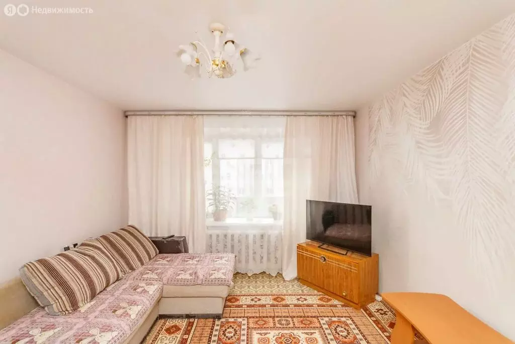 2-комнатная квартира: Ишим, улица Карла Маркса, 40 (48 м) - Фото 1