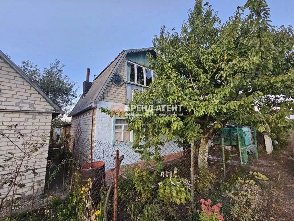 Дом в Белгородская область, Строитель Яковлевский городской округ, ... - Фото 1