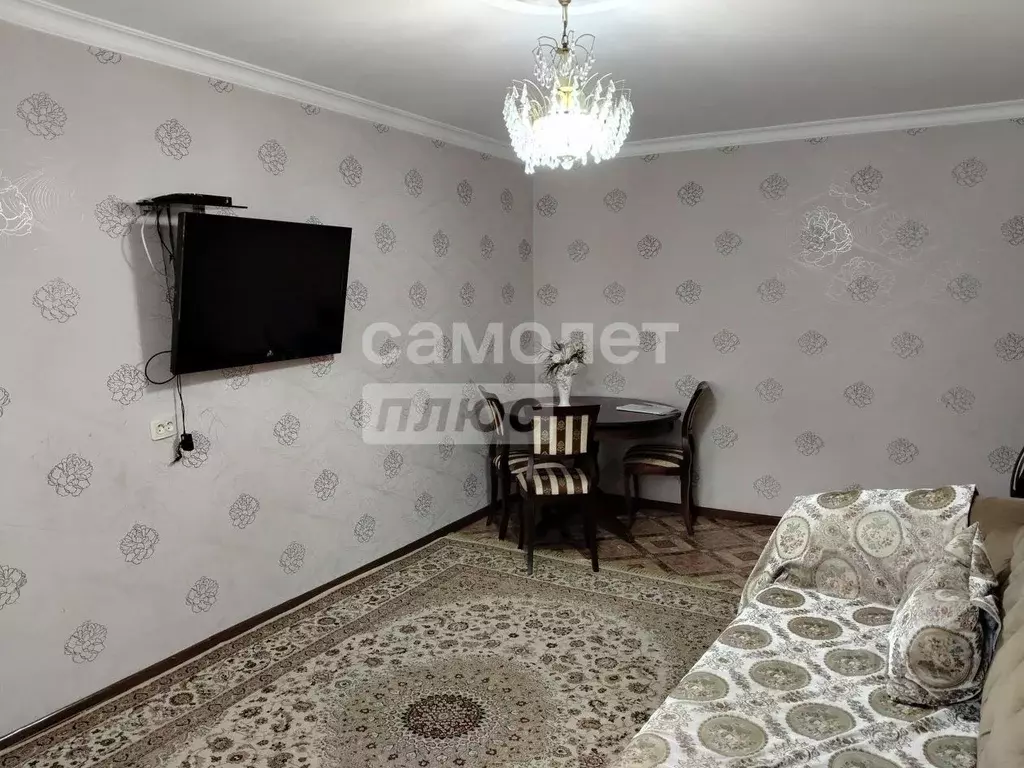 3-к кв. Дагестан, Хасавюрт Грозненская ул., 5 (72.0 м) - Фото 0