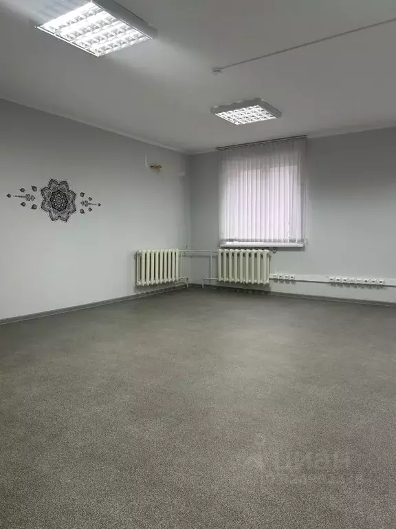 Офис в Башкортостан, Нефтекамск Социалистическая ул., 85Б (10 м) - Фото 1