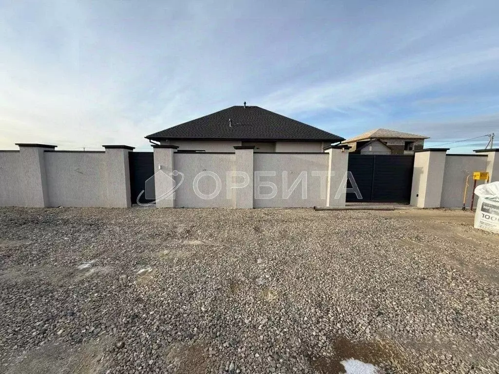 Дом в Тюменская область, Тюменский муниципальный округ, д. Падерина ... - Фото 1