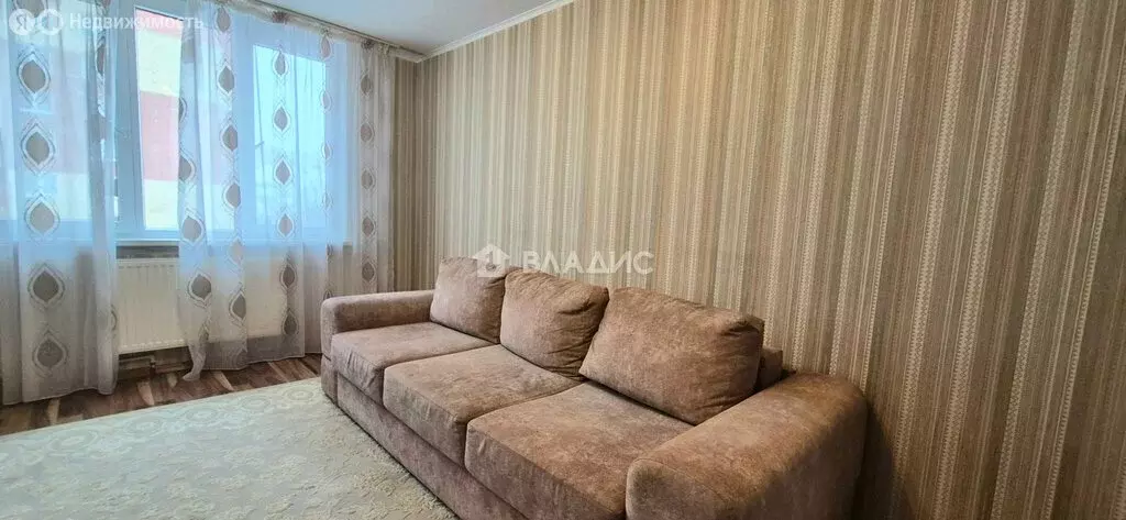 1-комнатная квартира: Калининград, улица Генерала Челнокова, 40 (39.1 ... - Фото 2