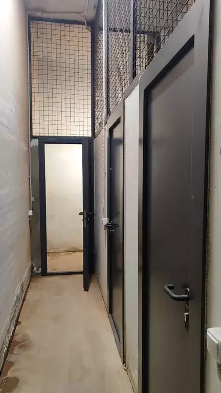 Гараж в Санкт-Петербург ул. Парфеновская, 6к2 (10 м) - Фото 2