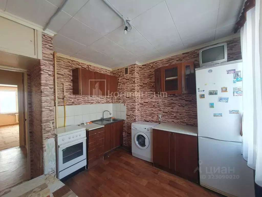 2-к кв. Владимирская область, Ковров Ковров-8 мкр, 15 (47.0 м) - Фото 1