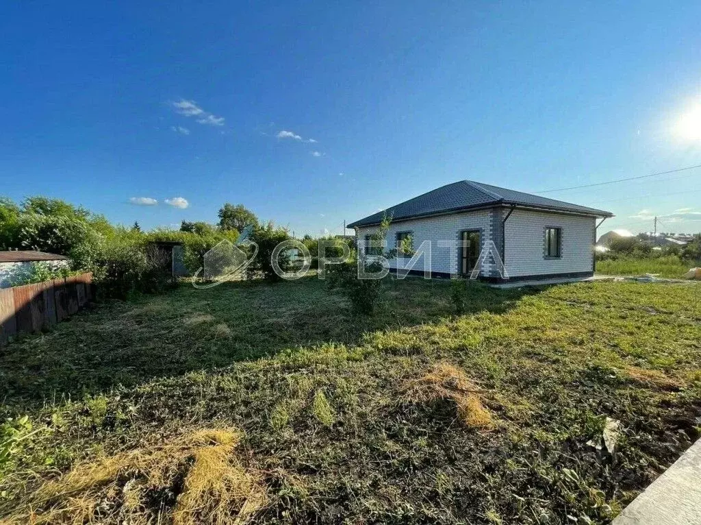 Дом в Тюменская область, Тюмень ул. Щербакова (86 м) - Фото 1