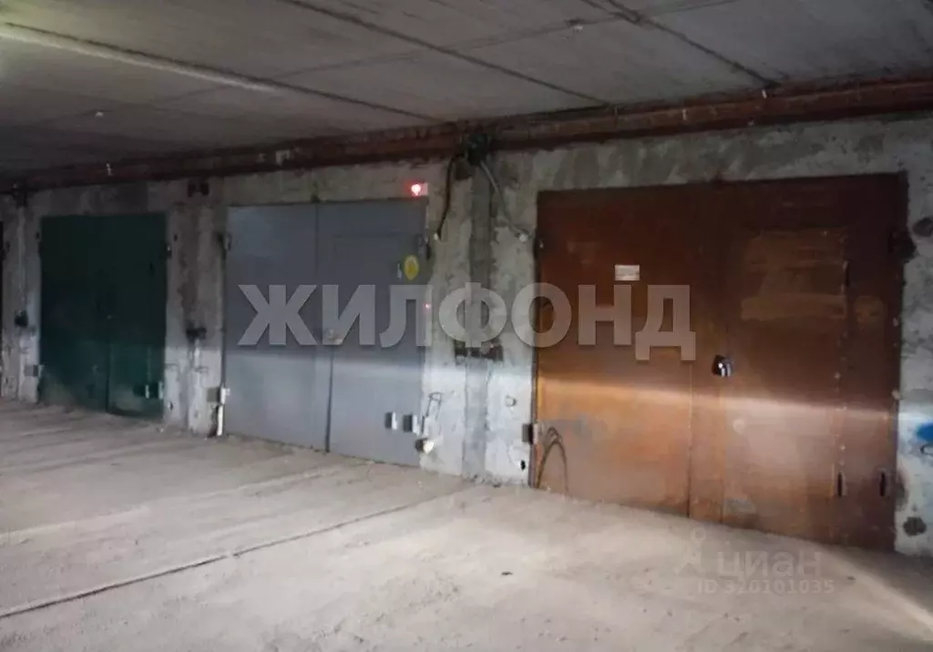 Гараж в Новосибирская область, Новосибирск ул. Николая Островского, ... - Фото 1