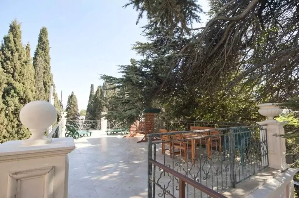 1-к кв. Крым, Ялта ул. Чехова, 13А (65.0 м) - Фото 1