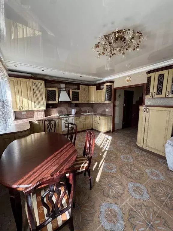 3-к кв. Татарстан, Казань Спортивная ул., 3 (66.1 м) - Фото 2