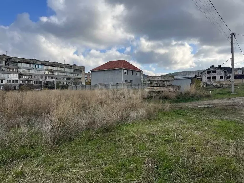 Участок в Крым, Феодосия ул. Петра Григоренко (6.0 сот.) - Фото 1