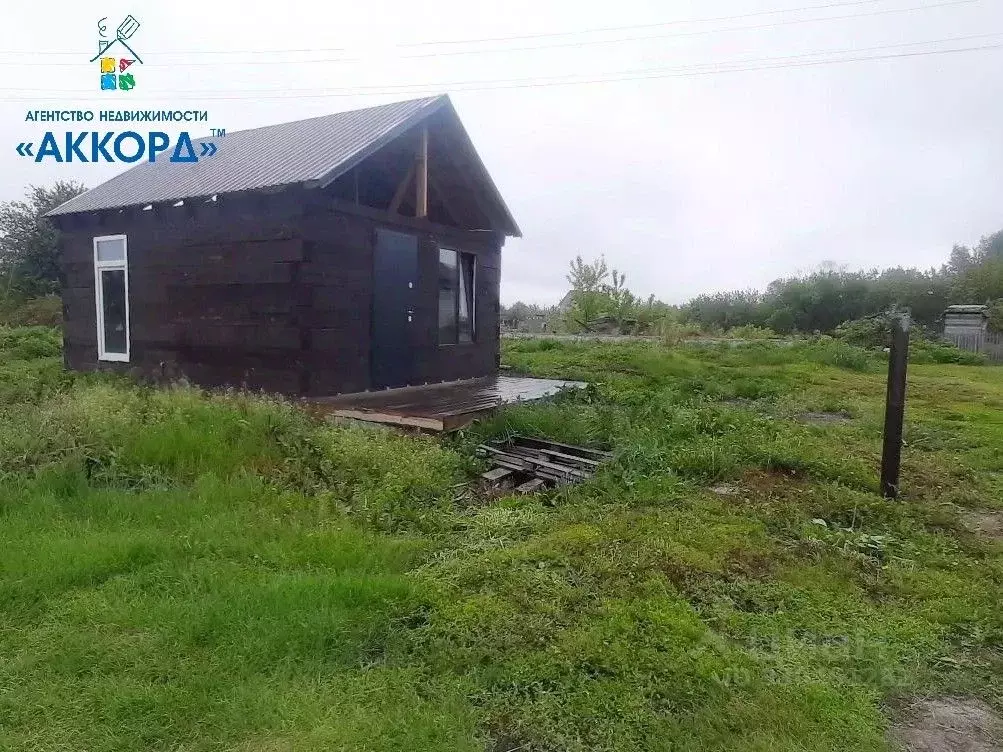 Дом в Алтайский край, Барнаул городской округ, пос. Новомихайловка ул. ... - Фото 1