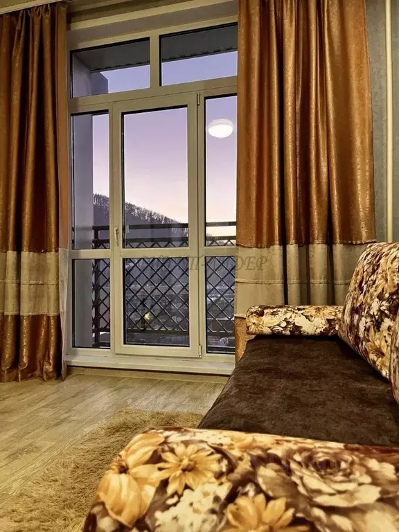 1-к кв. Алтай, Горно-Алтайск Проточная ул., 10/1к3 (56.8 м) - Фото 2