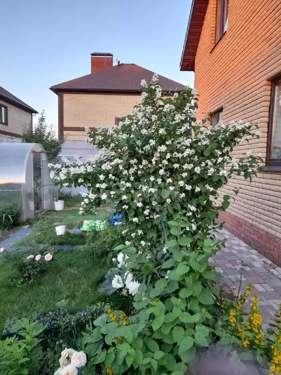 Дом в Татарстан, Казань Малые Клыки жилмассив, ул. Большая Красная ... - Фото 0