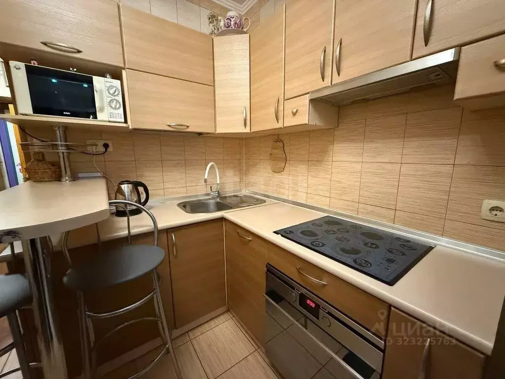 2-к кв. Ханты-Мансийский АО, Сургут проезд Мунарева, 4 (60.0 м) - Фото 1