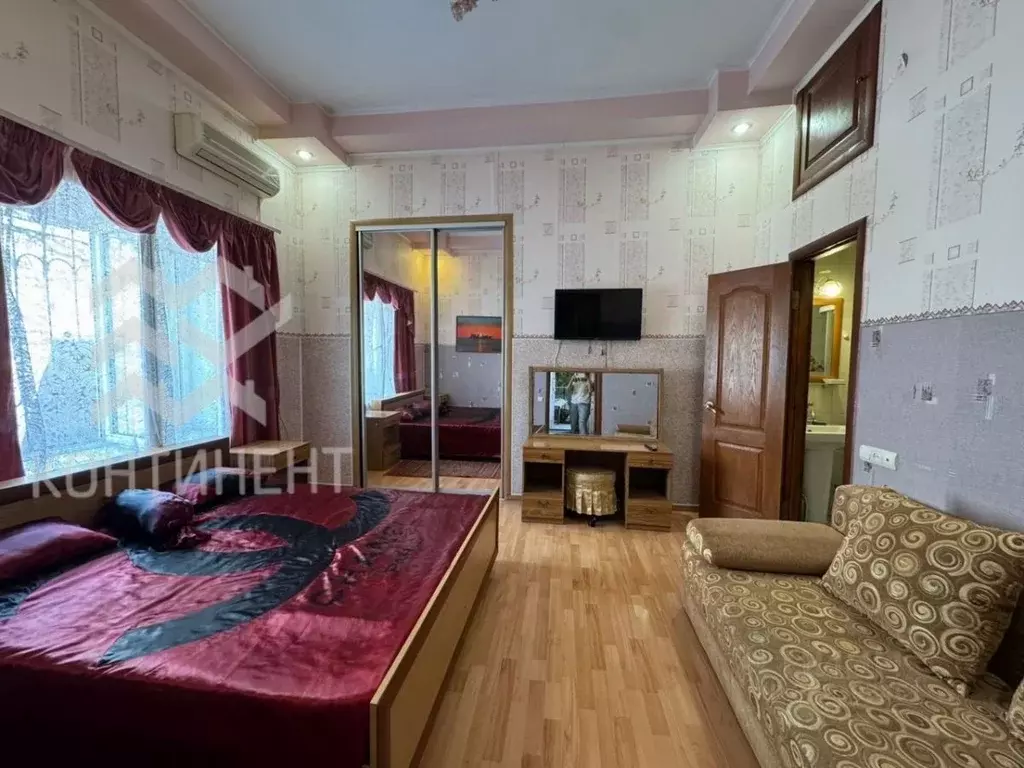 3-к кв. Крым, Евпатория ул. Имени Бартенева, 12 (86.5 м) - Фото 1