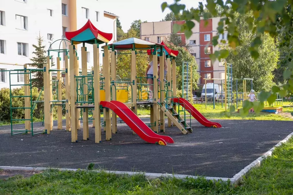 2-к. квартира, 54 м, 2/5 эт. - Фото 0