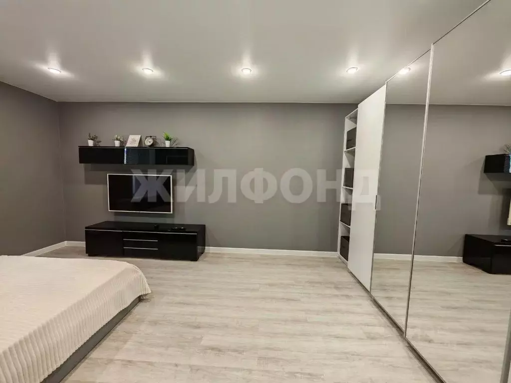2-к кв. Новосибирская область, Новосибирск ул. Семьи Шамшиных, 90/5 ... - Фото 0