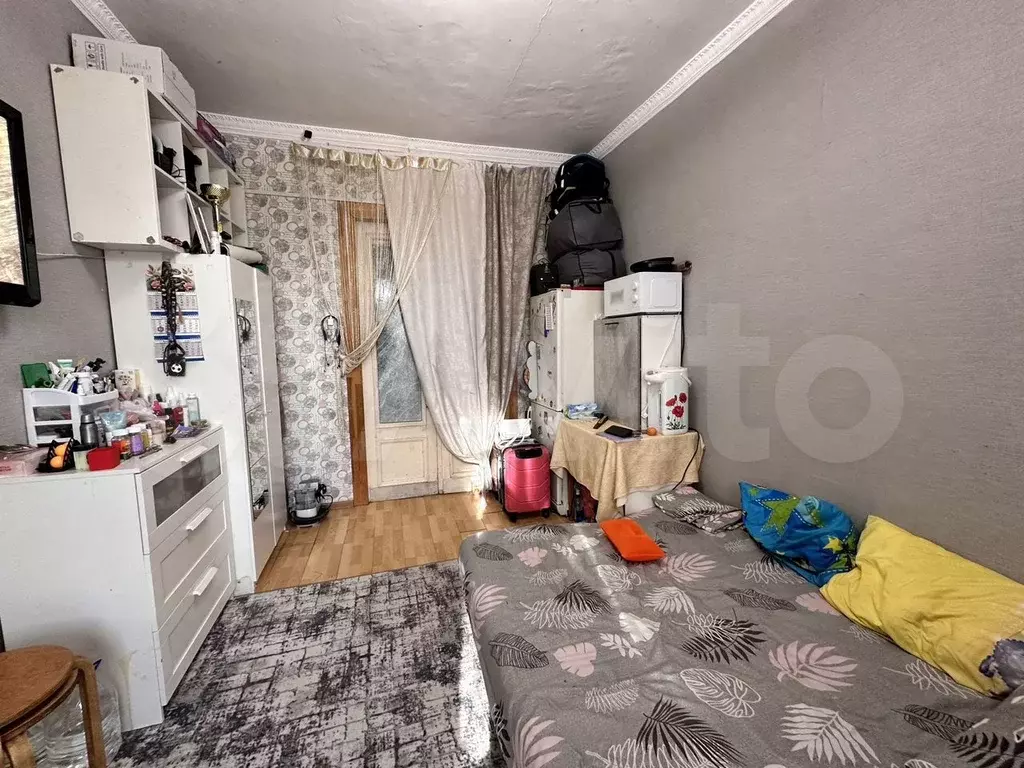 Комната 13 м в 4-к., 4/8 эт. - Фото 1