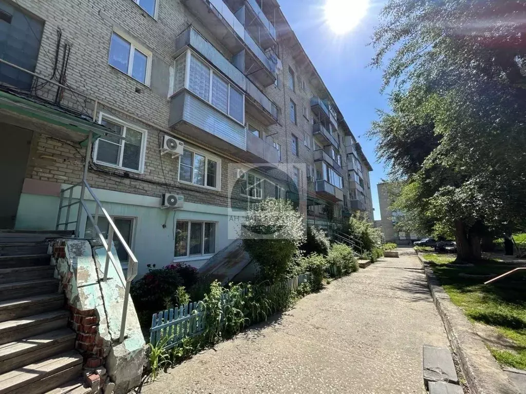 2-к кв. Саратовская область, Вольск Комсомольская ул., 193 (44.9 м) - Фото 0